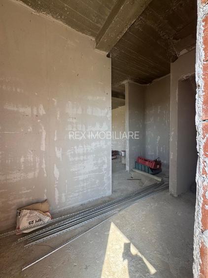 Super Pret - Duplex intreg - 500 mp teren - pozitie excelenta -Sacalaz - 3