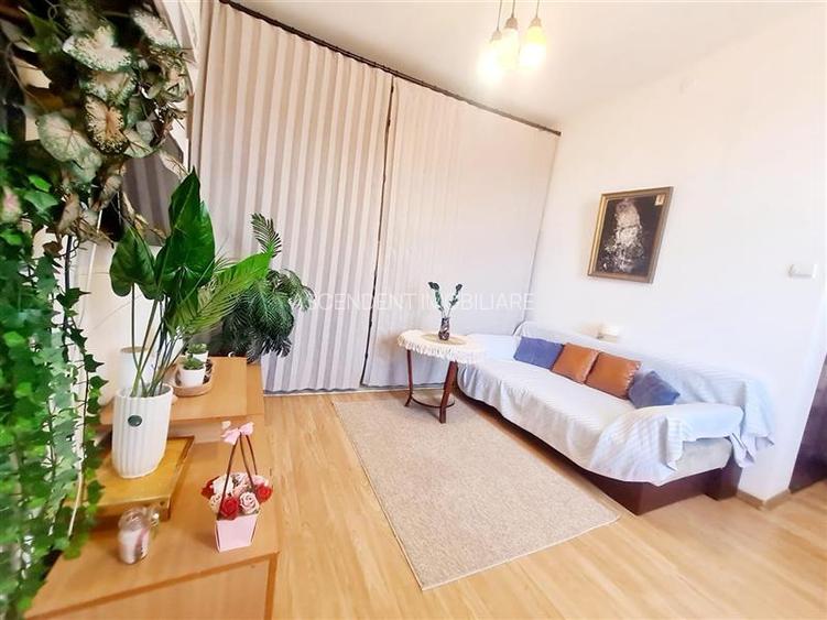 3D! Proprietate cu farmec traditional,in casa, etaj1,gata de mutat,Central,Braso - 9