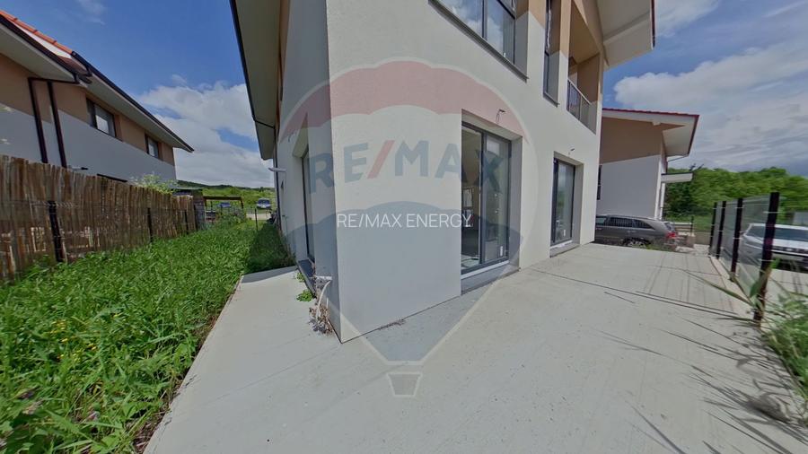 Duplex 5 camere, str. Crisului, Chinteni, Comision 0%Casă / Vilă - 5