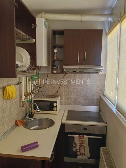 Apartament luminos, cu incaperi generoase si spatii de depozitare. - 4