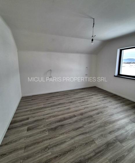 Casa individuala -4 camere-  curte spațioasă - 26