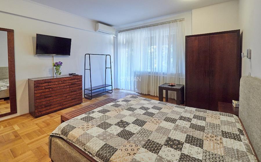 Vila  P+1+M - parc Bazilescu-286mp - 6