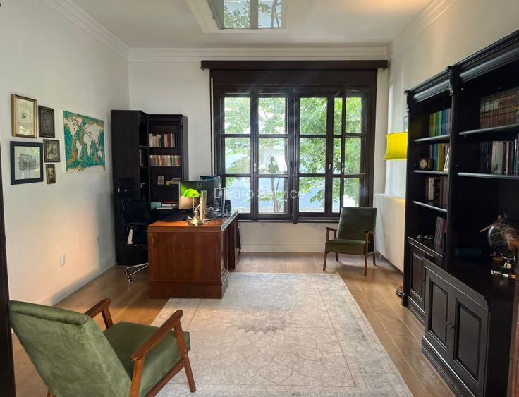 Vanzare jumatate vila arhitectura modernista  Cotroceni cu 2 garaje terasa 54mp - 3