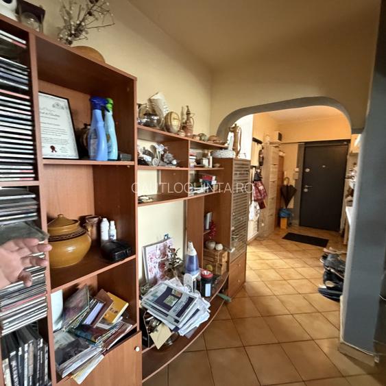 Apartament 4 Camere | Crangasi | Renovat | Mobilat| Parc | Metrou 3' - 8