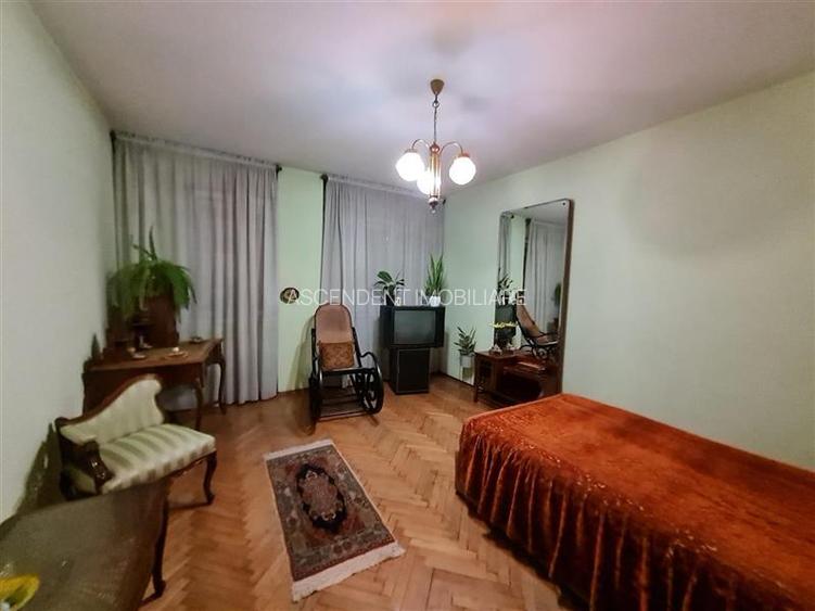 Decomandat pe 2 camere+ birou, etaj 1, Bulevardul Grivitei, Brasov - 35