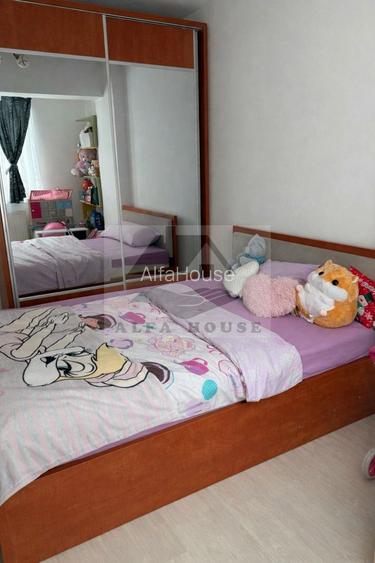 Apartament cu trei camere - locatie TOP , zona CORESI - 5