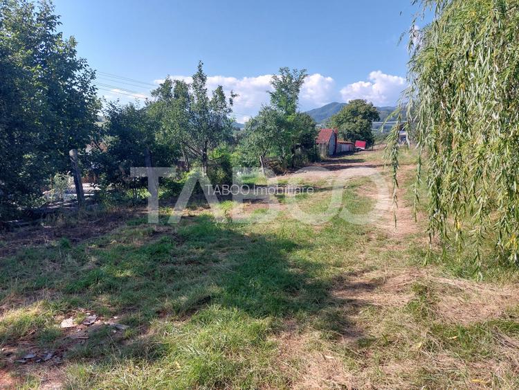 Teren intravilan 812 mp PUZ aprobat utilitati pe teren Talmaciu - 2