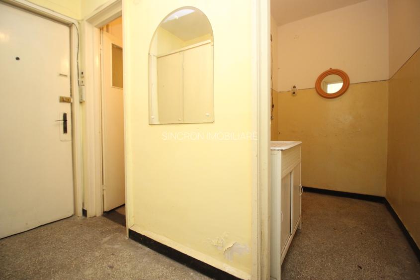 Titan - Costin Georgian, garsonieră bloc G - în curs reabilitare - 8