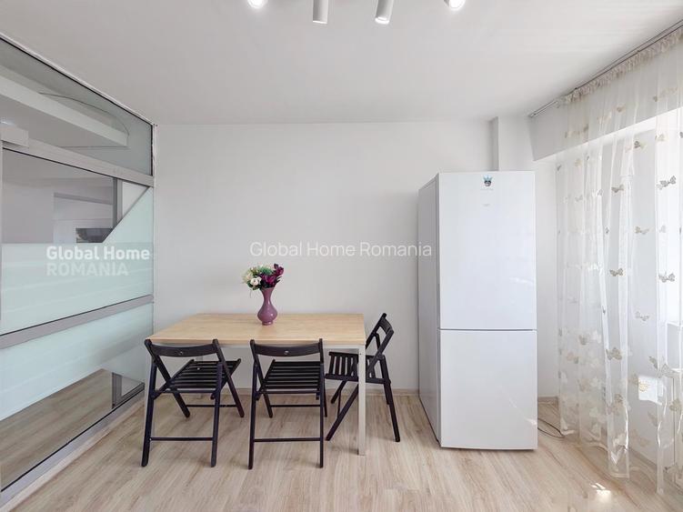 Unirii Fountains • 4-Room Apartment • 2 Front-Facing Balconies • Boiler - 25