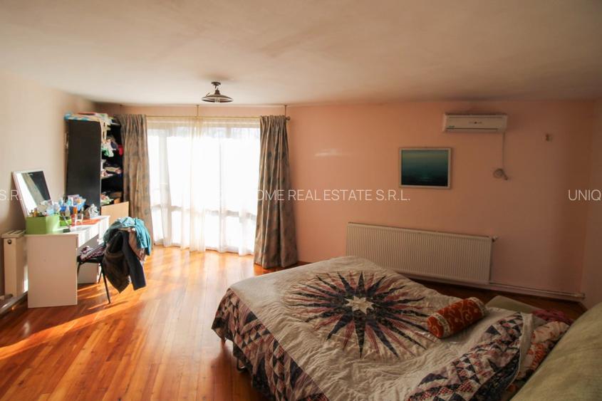 Pipera: Vila individuala cu 10 camere si teren de 600mp! - 4