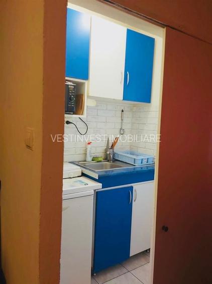 Garsoniera din uscatorie 18mp Rogerius strada Mihail Sadoveanu - 4