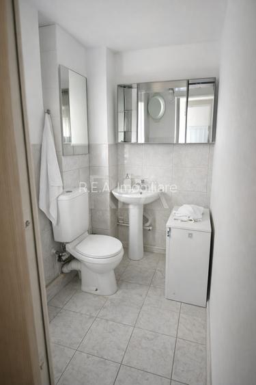 3 camere Vitan decomandat, an 1981, metrou, 62 mp, anvelopat - 6