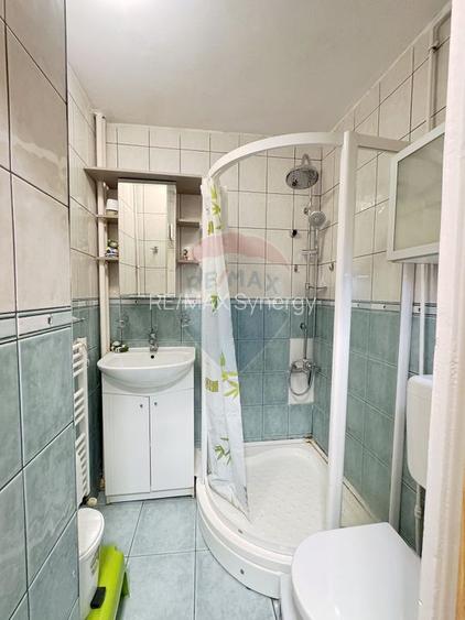 Apartament cu 4 camere de închiriat în zona Berceni - 21