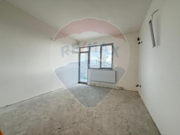 Vila P + 1 de vanzare in Eforie Nord teren proprietate 300 mp - 12