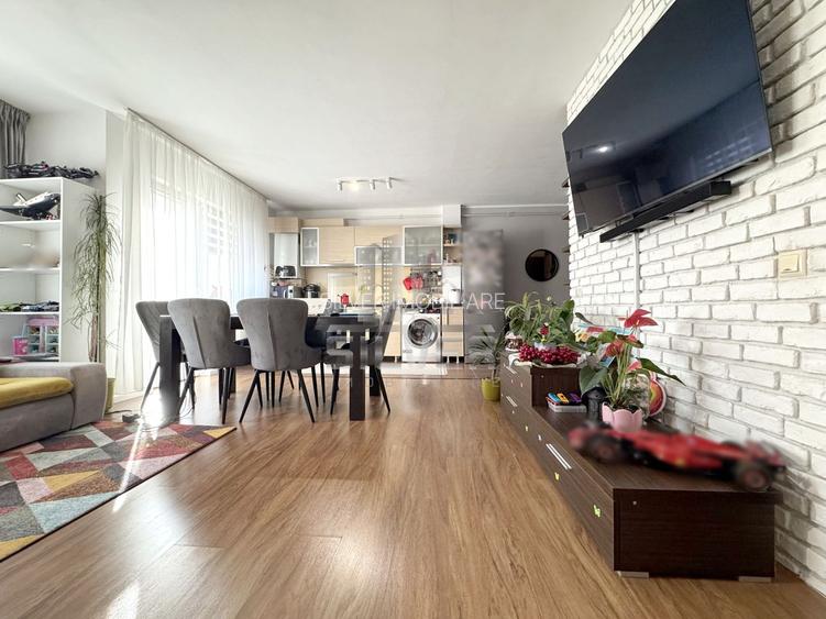 Apartament cu 3 camere la cheie+2 parcari. - 2