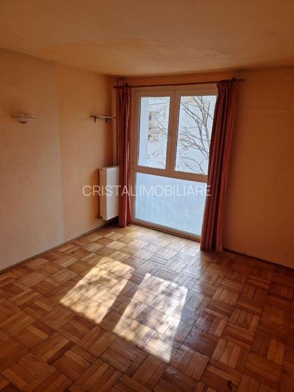 Vanzare 4 camere Titan, 2 bai, 2 minute metrou Grogorescu - 3