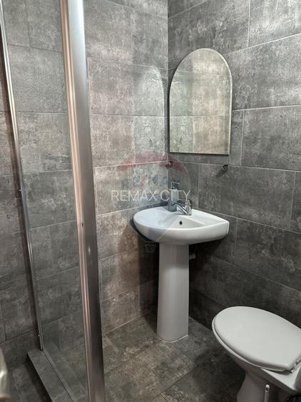 Hotel / Pensiune cu 18 camere de vânzare Durau - 18