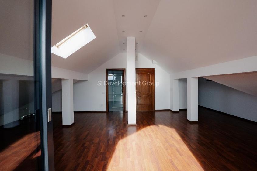 Vila individuala 7 camere zona Porche Pipera | Revovata 2026, Teren 1000mp - 15