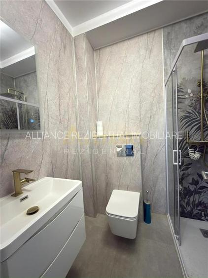 Complex rezidential | P+1E | 5 camere | 3 Bai - 12