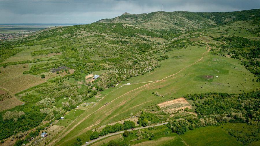 Teren extravilan în vecinătatea Mănăstirii Feredeu - 3