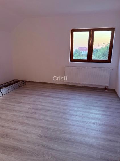 Casă de vânzare în Horia (Arad) – Spațioasă, liniștită  - 5