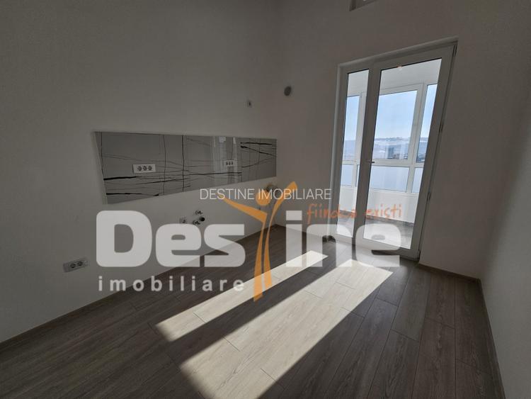 Comision 0% Apartament cu 3 camere decomandat, Pacurari etaj 1 - 4