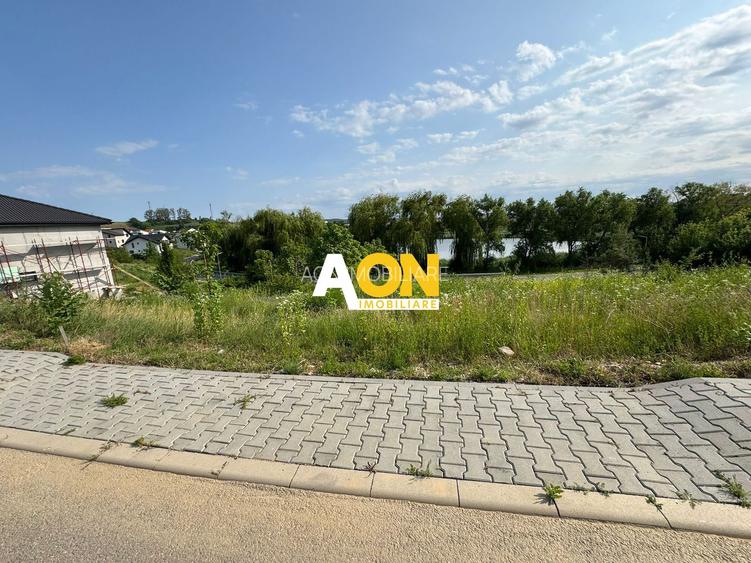 De vanzare 830mp teren intravilan, vedere exclusivista Lacul Chereteu - 2