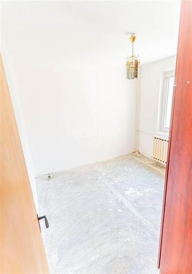 SEBASTIAN TUTUNARI 65 MP ETAJ 5/8 BLOC 1985 REABILITAT - 3