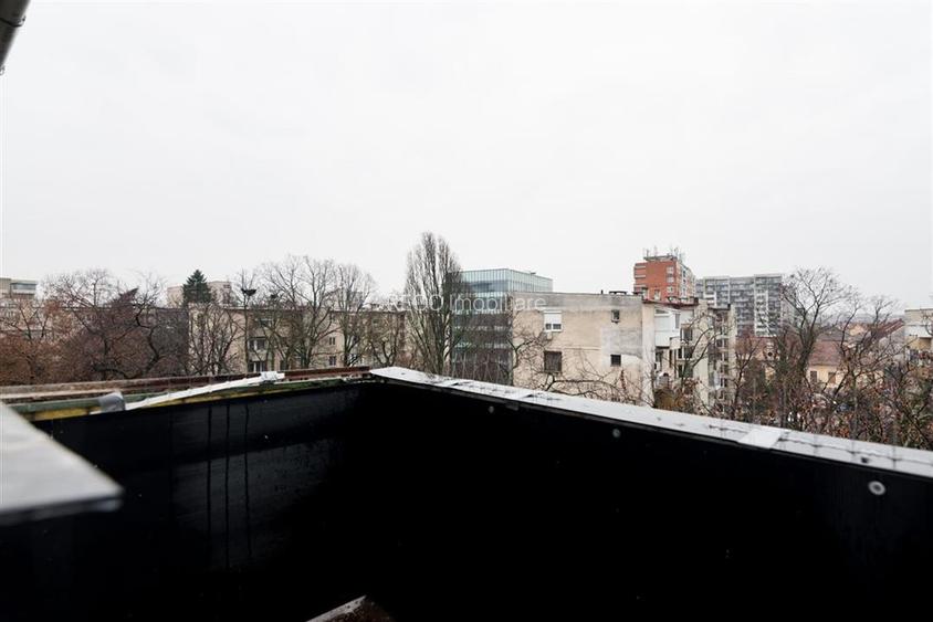 RECO Apartament cu 4 camere Central - 16