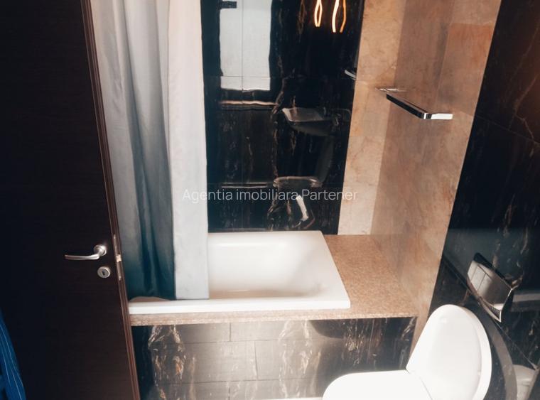 3 camere UltraCentral , mobilat / utilat / parcare , finisaje moderne ! - 14