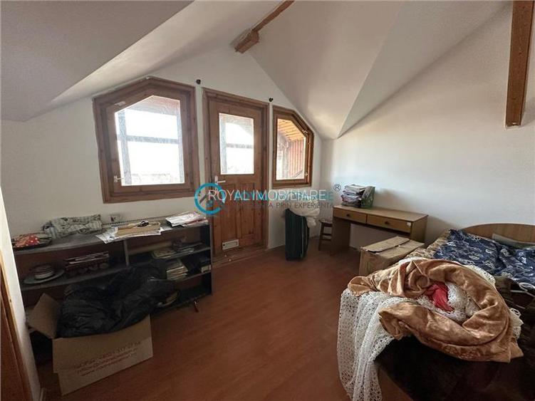 Royal Imobiliare - Vanzare Vila Baicoi - 3