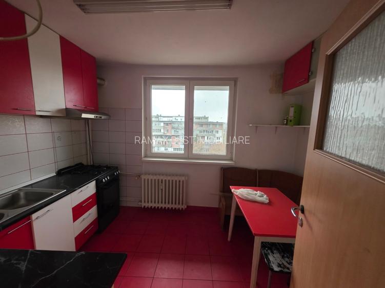 Piata Sudului, 10 minute metrou, Secuilor intersectie cu str. Mirea Luiza - 14