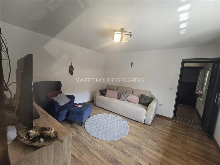 Casa cu spatiu comercial - 6