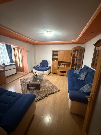 Apartament de Închiriat – Ostroveni (Hermes) | Etaj 4/7 | 56 mp // Proprietar - 5
