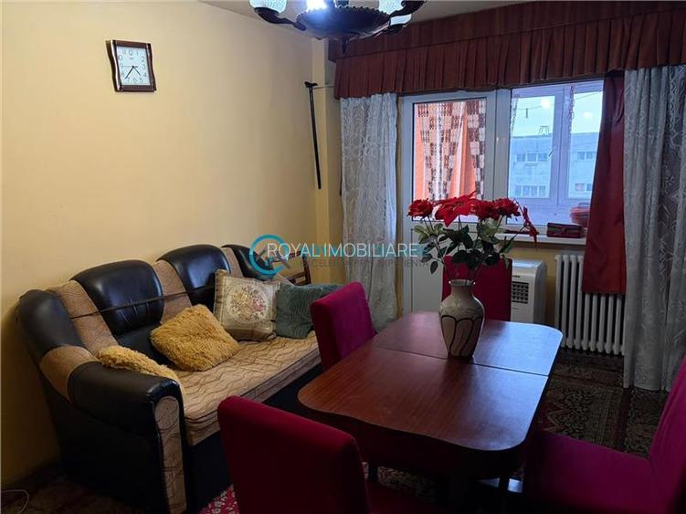 Royal Imobiliare - Vanzare apartament 2 camere zona Cantacuzino - 4