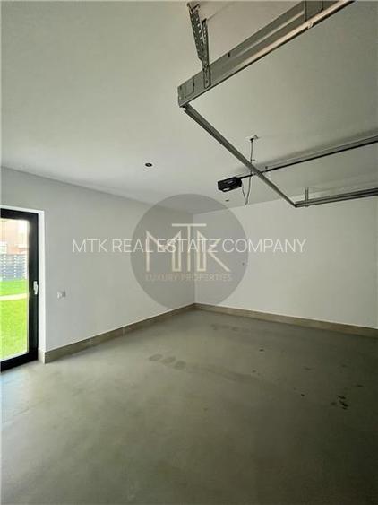 EXCLUSIV | SCOALA AMERICANA - Complex cu PISCINA | Pipera - Vila Duplex / 327 MP - 60