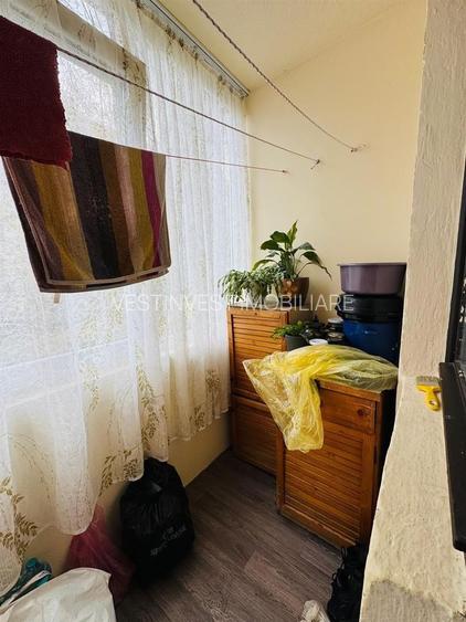 Apartament 2 camere semidecomandat Razboieni - 7