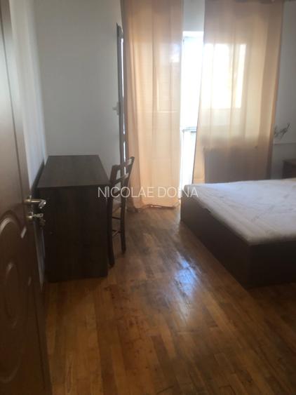 De inchiriat 4 camere decomandat Blv Mircea Voda - 7