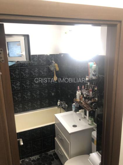 De vanzare Apartament  2 camere  Lujerului - 17