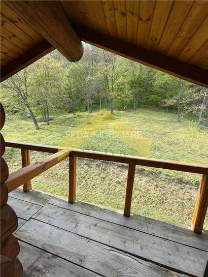 Cabana din piatra de codru si busteni pe Clisura Dunarii, Caraș-Severin - 18