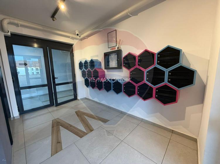 Apartament cu 3 camere, 2 bai și loc de parcare - 8