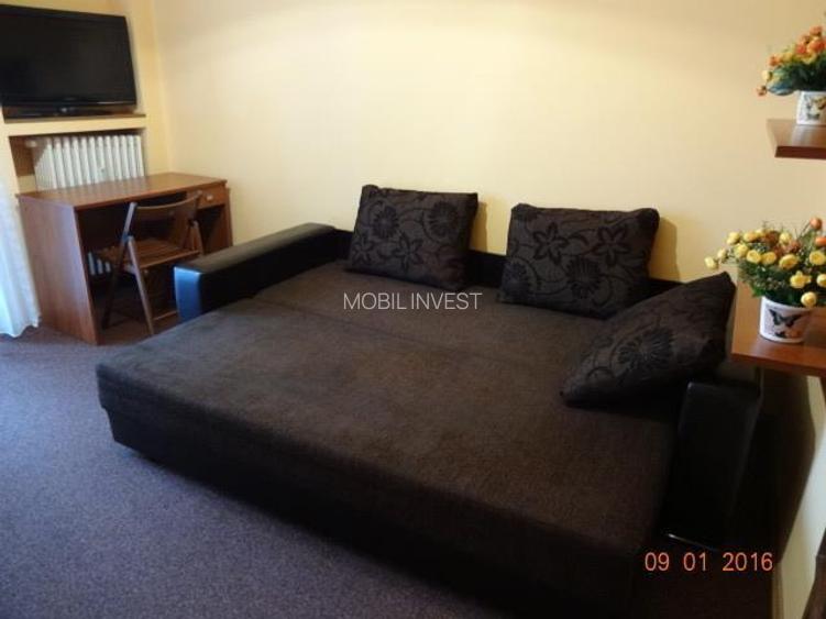 Piata Romana 2 camere mobilate - 5