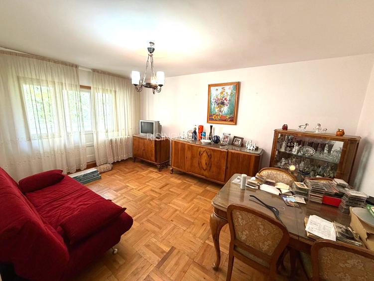 4 camere | bloc an 1981 | decomandat | 950m Metrou Crangasi - 2