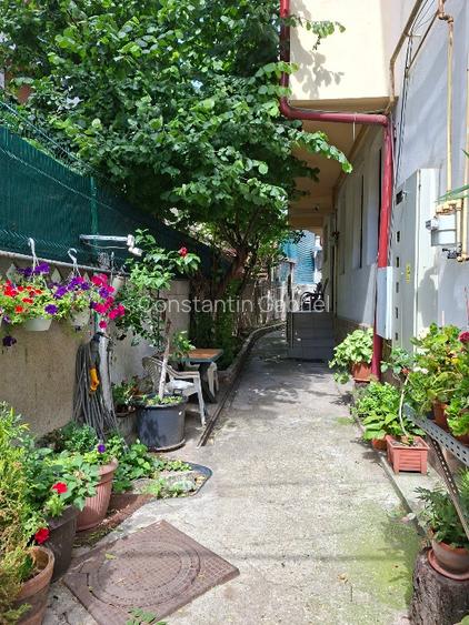 Piata Unirii, Calea Calarasilor, Hala Traian, PROPRIETAR, vand casa P+M, 4 cam. - 15