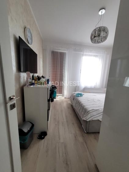 Apartament 2 camere transformat în 3 camere | Tomis Plus -113500 E - 13