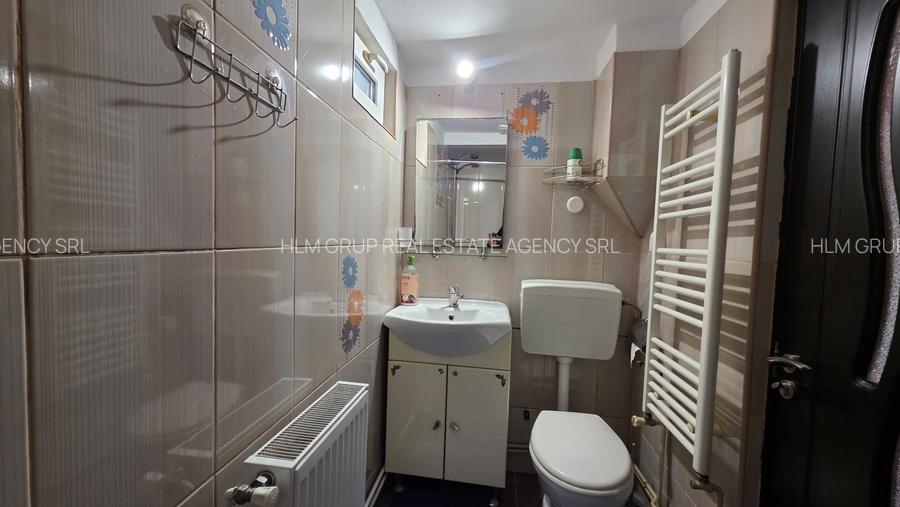 Garsoniera de inchiriat, la curte - 6