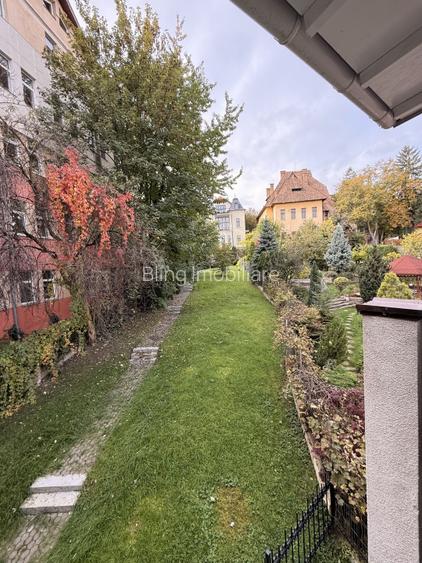 Apartament cu jacuzzi, 60 mp cu jacuzzi si terasa 16 MP, central - 14