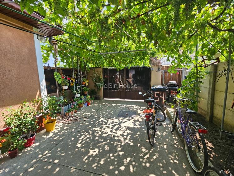 Casa individuala I Zona Mihai Bravu I Teren 345 mp - 2