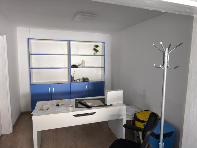 Casa locuibila imediat, centrala gaz, teren si curte proprie – zona buna - birou - 2