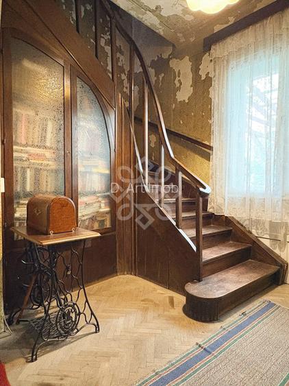 Casa de vanzare ultracentral in Oradea, strada Postavarului - 3